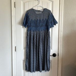 FEHRNVI dress